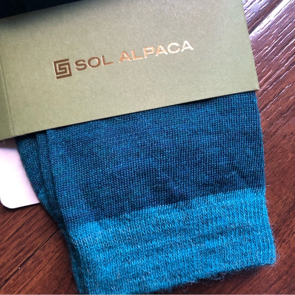 SOL ALPACA Women’s baby alpaca socks - Picture 6 of 6